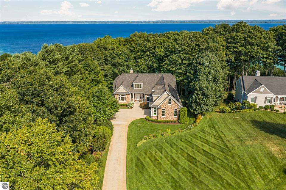 3981 Smokey Ridge Road on East Bay