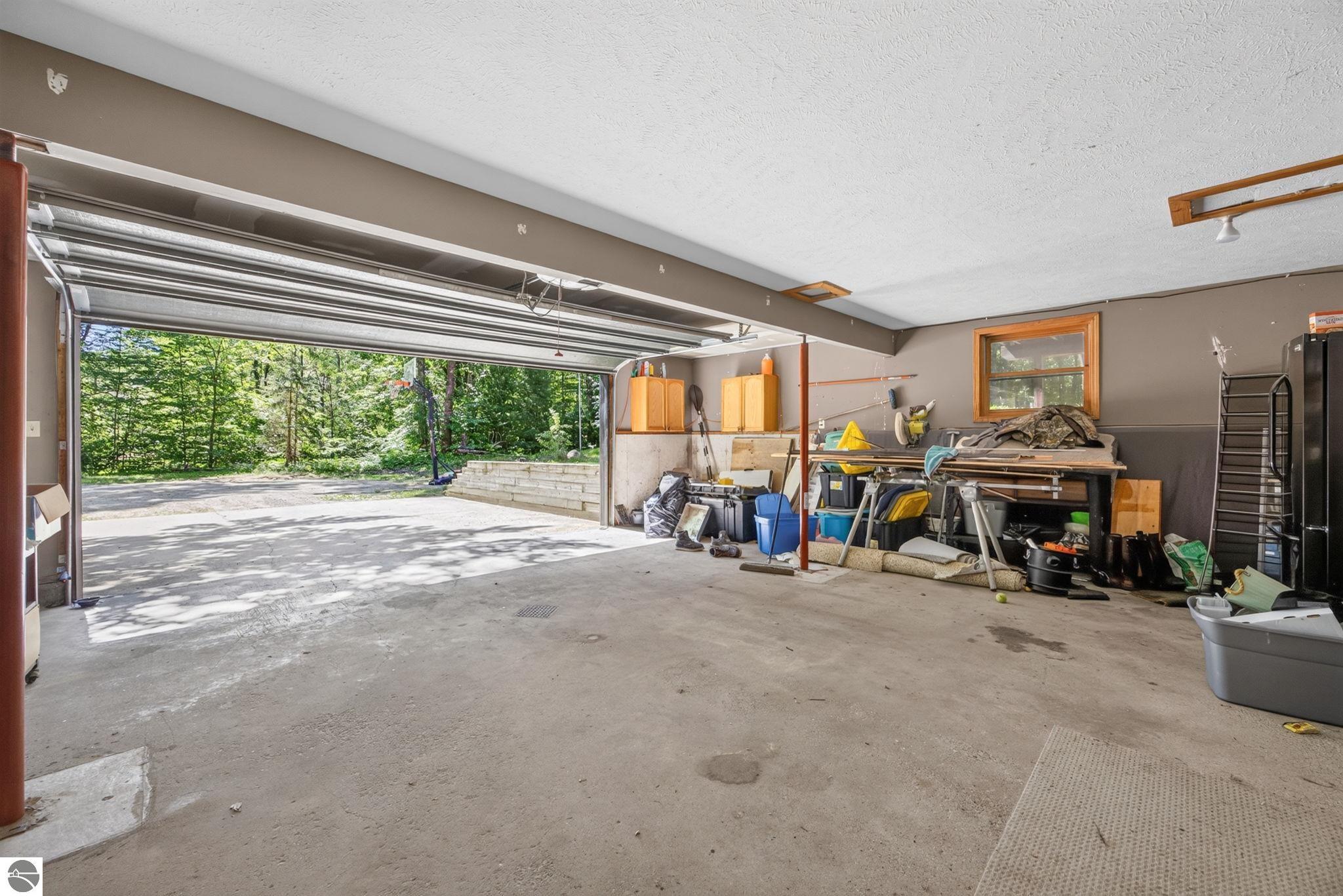 Image 32