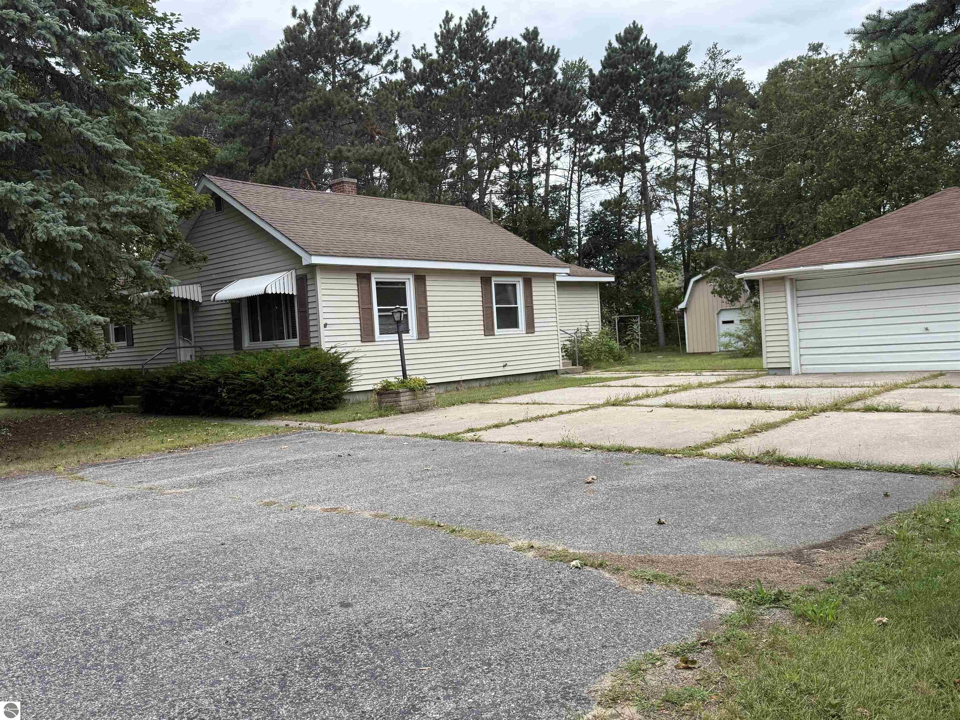 Image 12