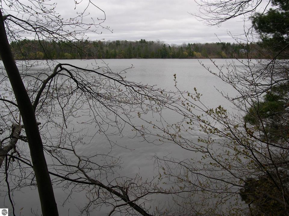 1589 Edgewater Ridge on Boardman Lake