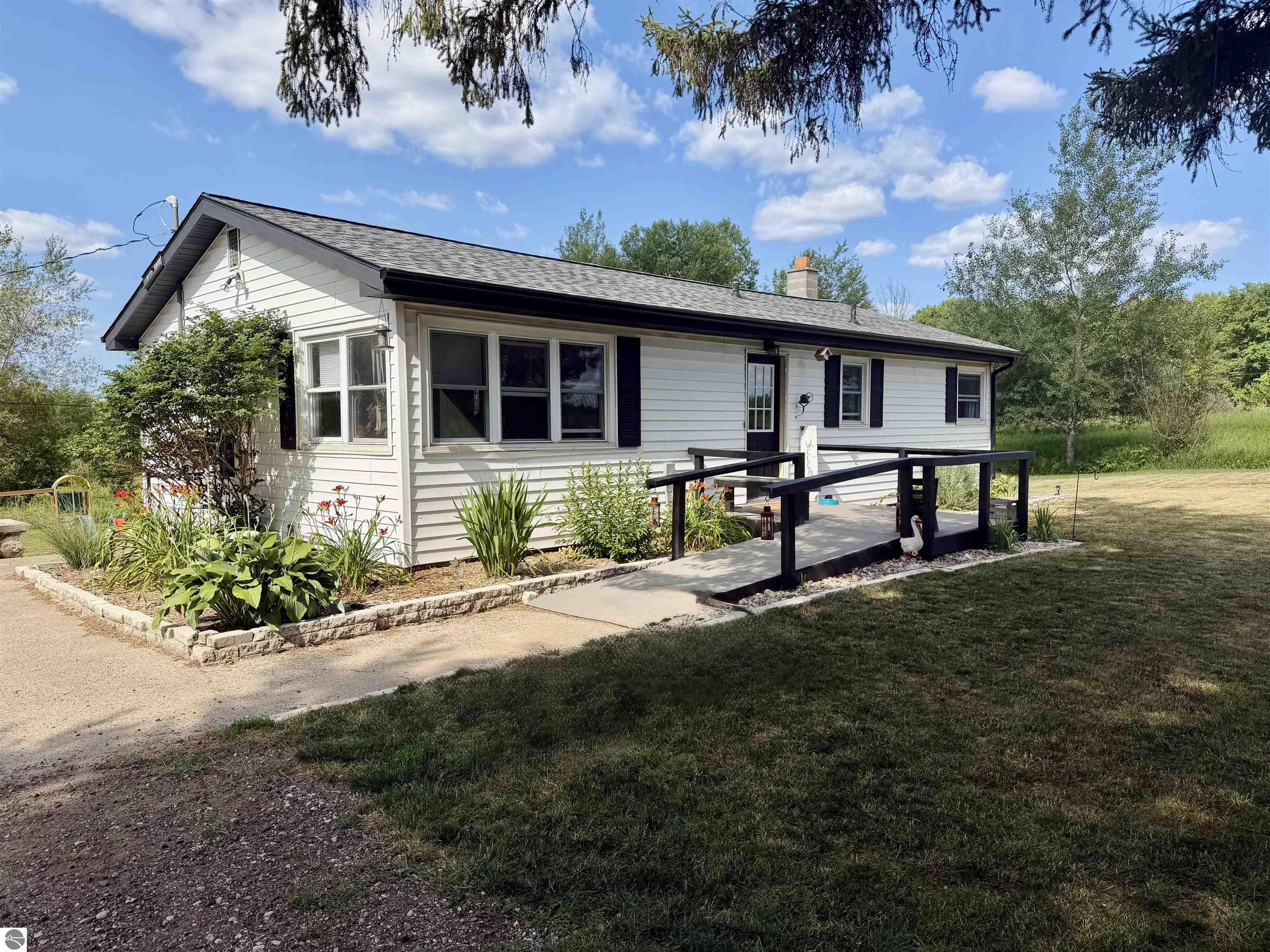 18994 W Two Mile Road, Hersey, MI 49639