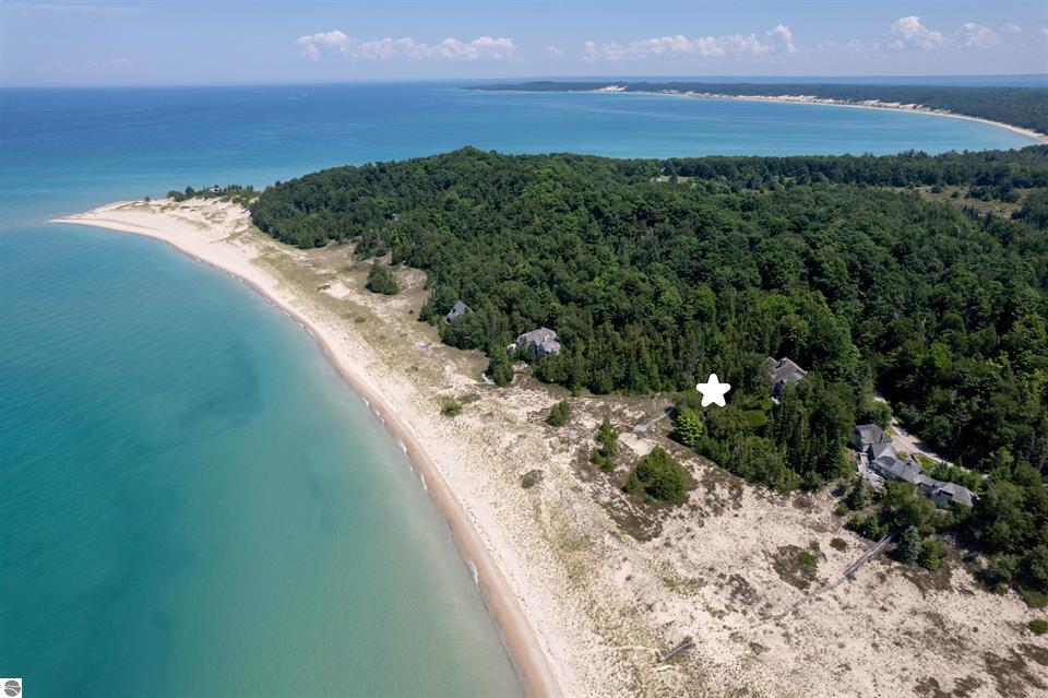 13515 N Cathead West on Cathead Bay