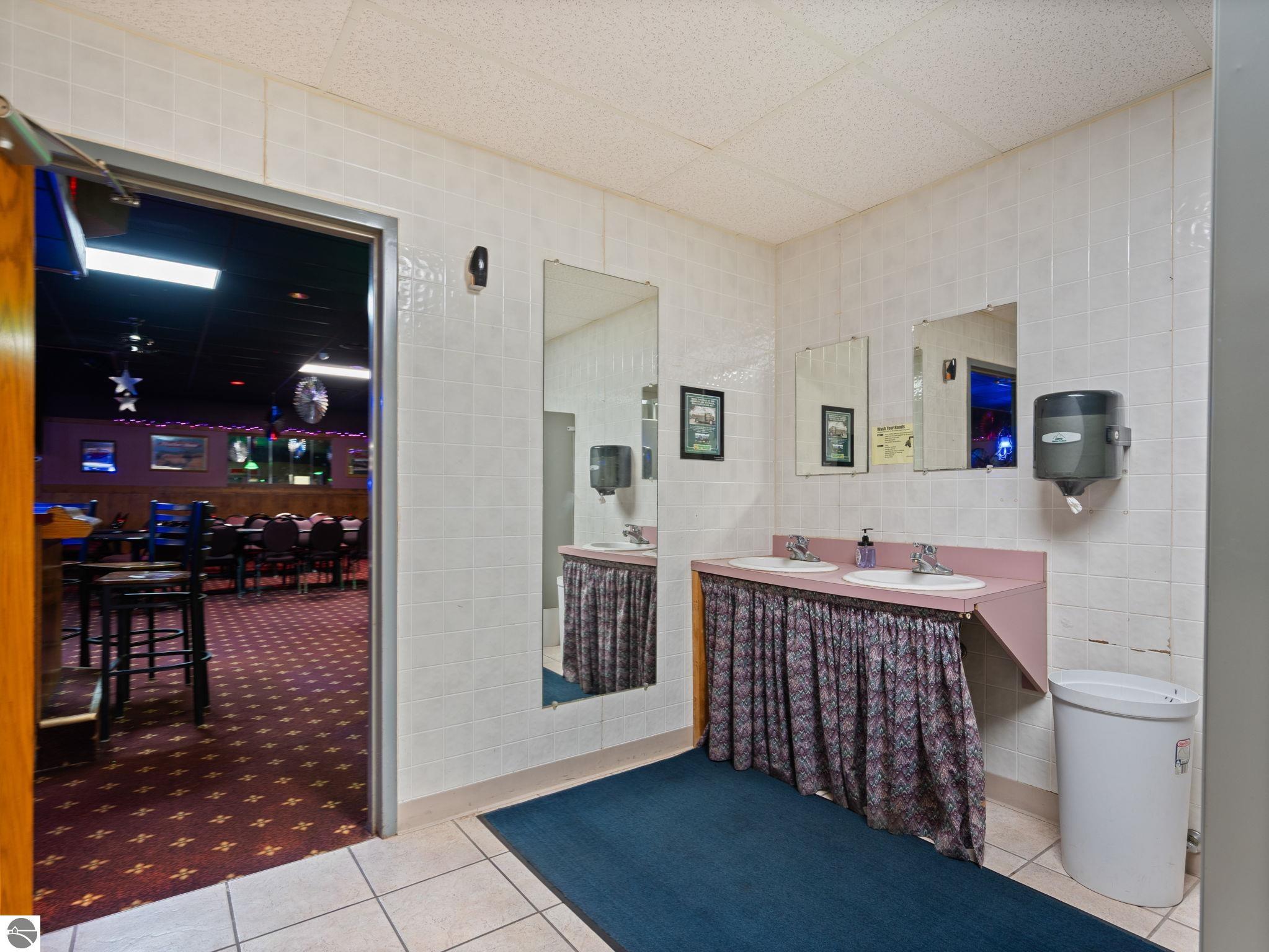 Image 19