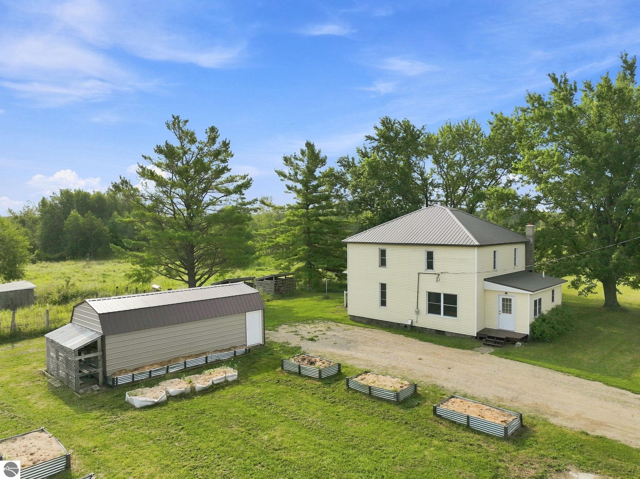 17046 90th Avenue, Evart, MI 49631, 49631 MI