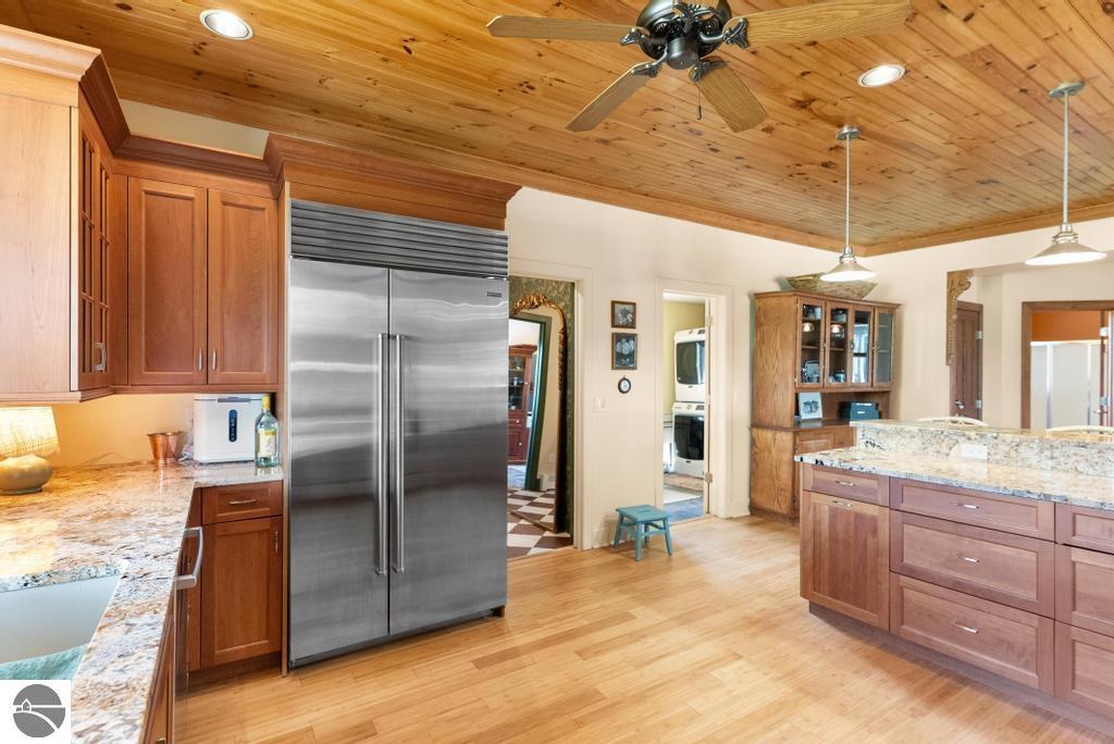 2035 W Sheridan Road, Petoskey MI 49770, Petoskey, MI, 49770 — photo 8
