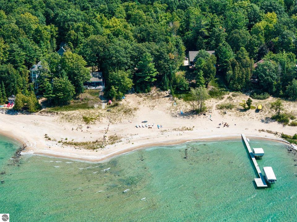 2565 Shore Wood Drive on West Bay