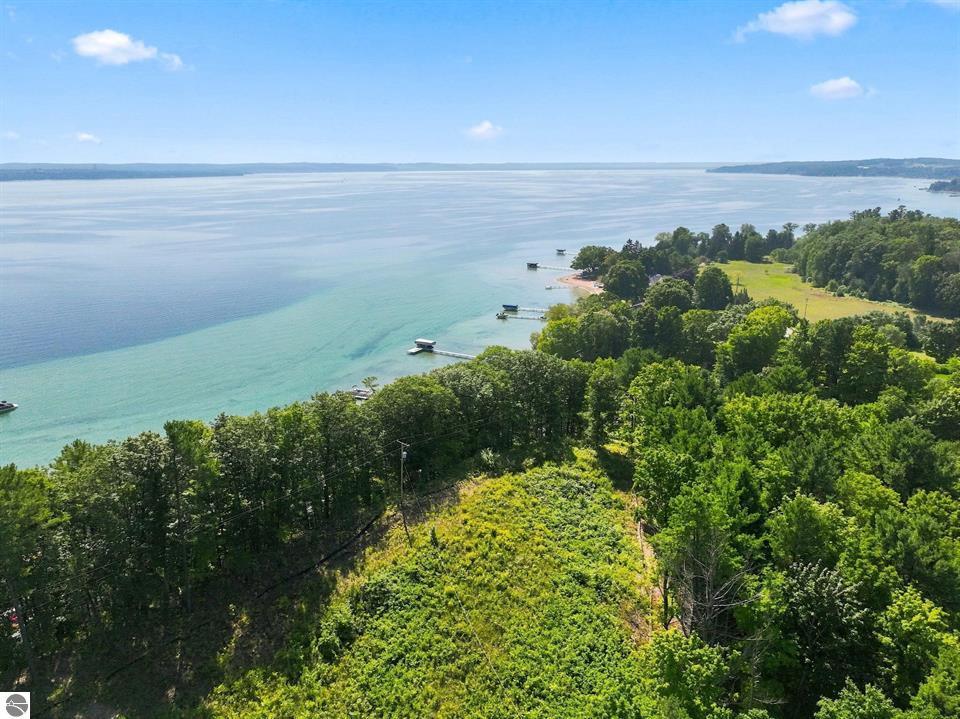 00000 Bluff Road on East Bay