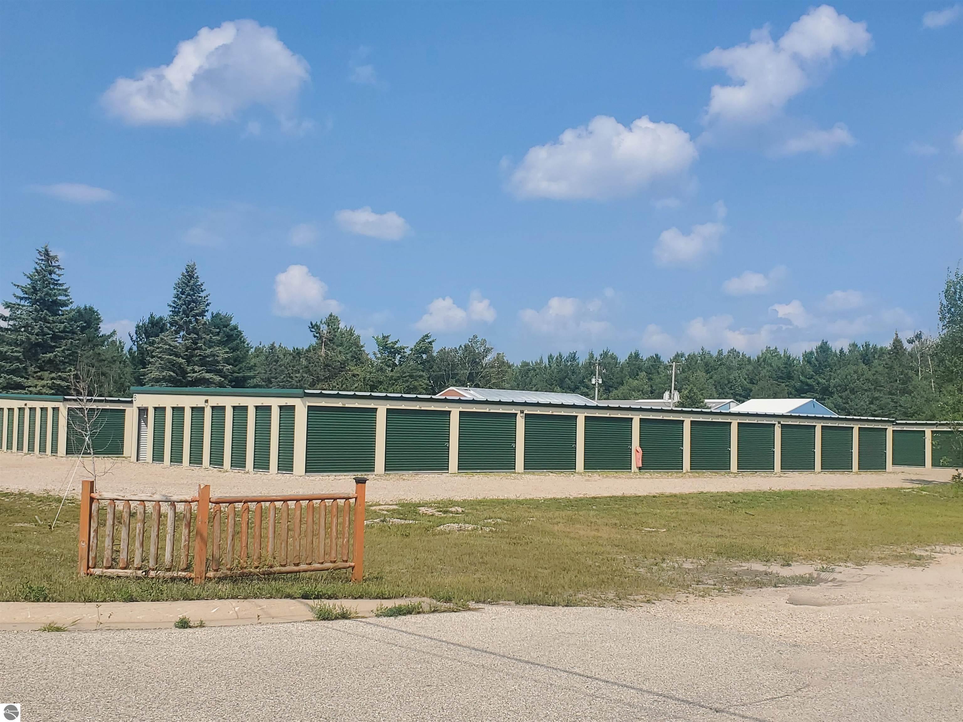 1120 US-31 N, Pellston MI 49769, Pellston, MI, 49769 — photo 3
