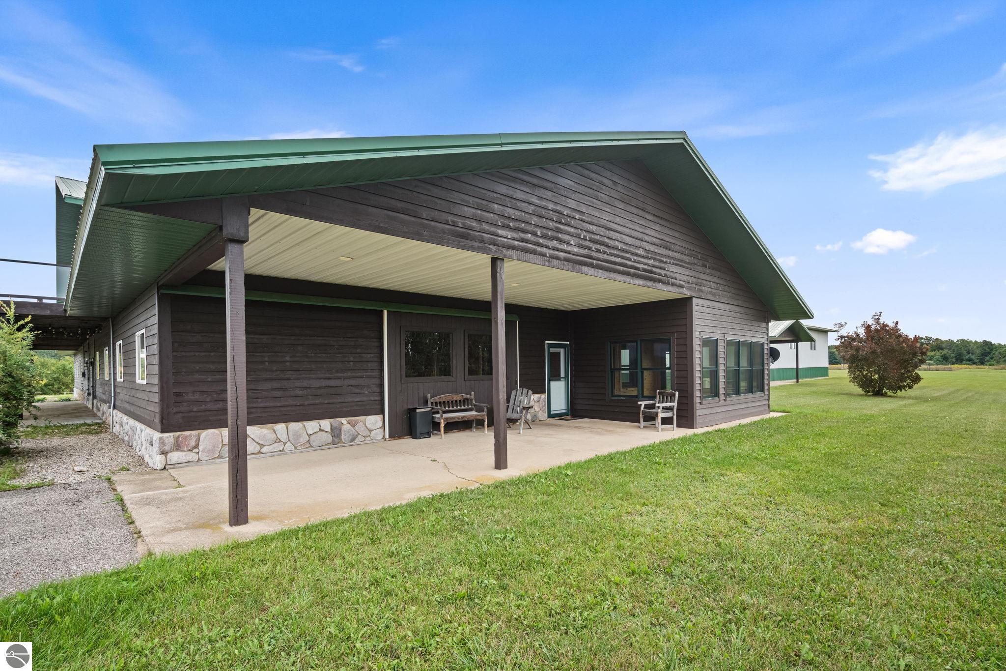 130 S Peninsula, East Jordan MI 49727, East Jordan, MI, 49727 — photo 8