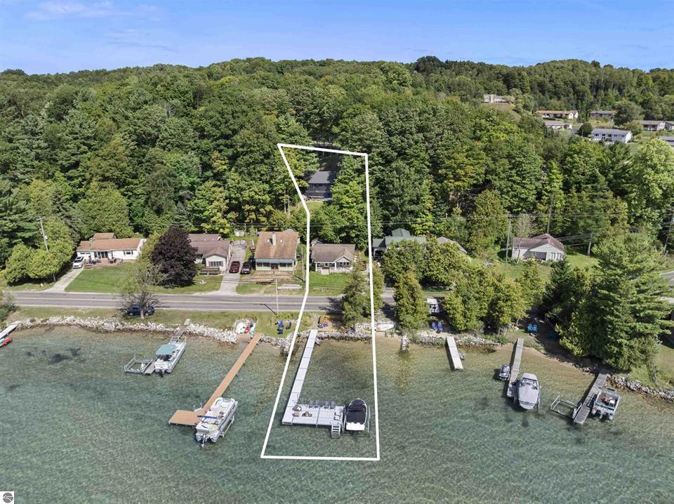 7542 Crystal Drive on Crystal Lake