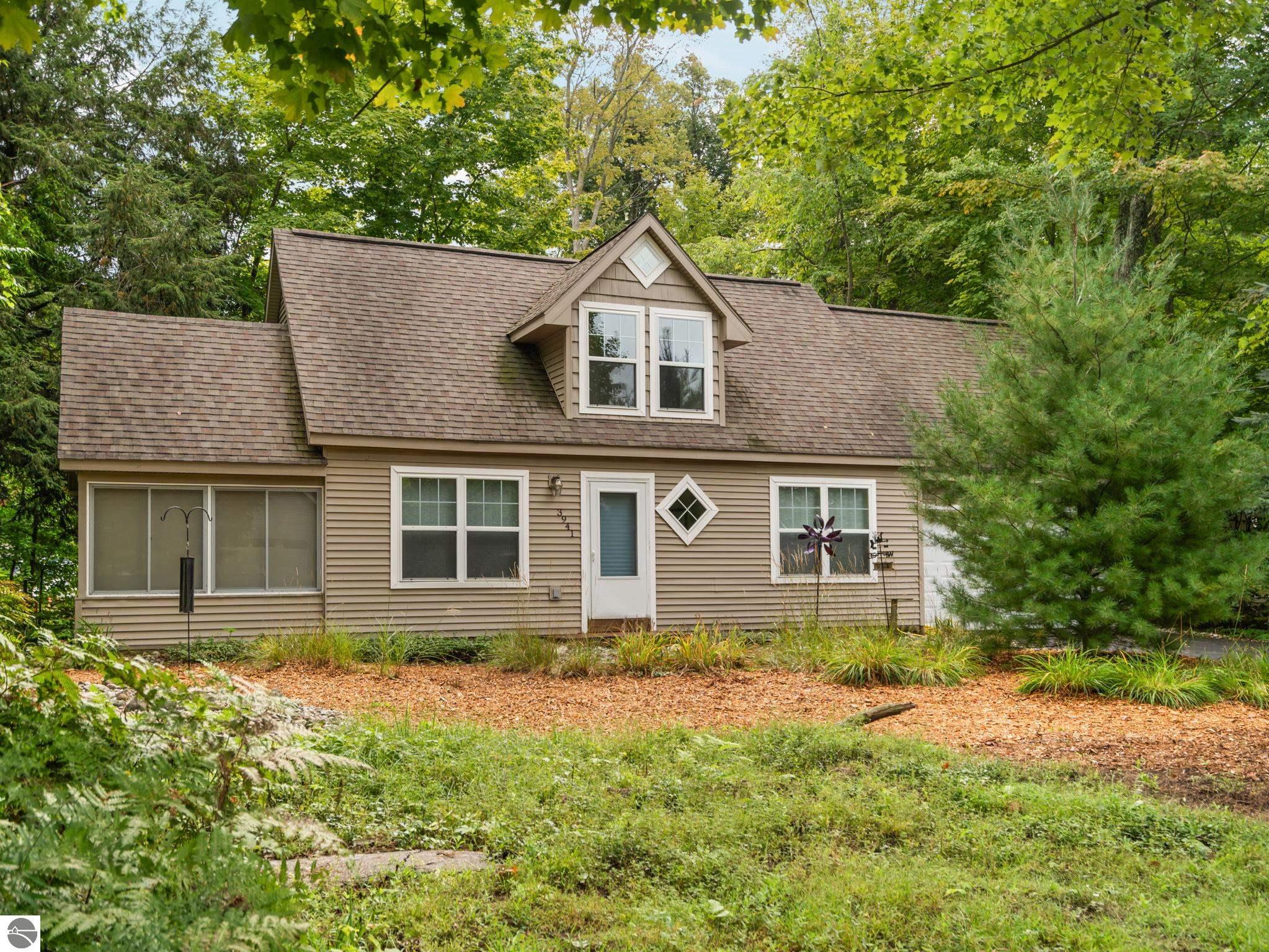 Property photo for 3941 Peninsular Shores Drive, Grawn, MI 49637