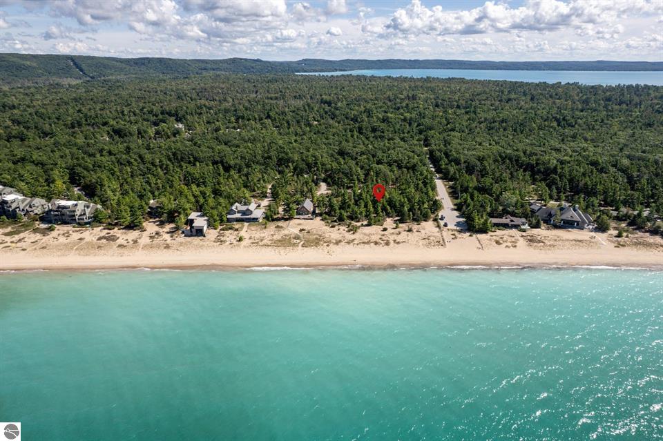 00 W Bay Lane on Lake Michigan in Leelanau County