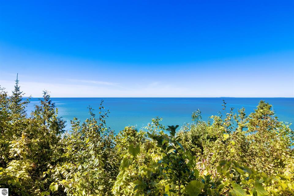 12281 N Island View Drive on Cathead Bay