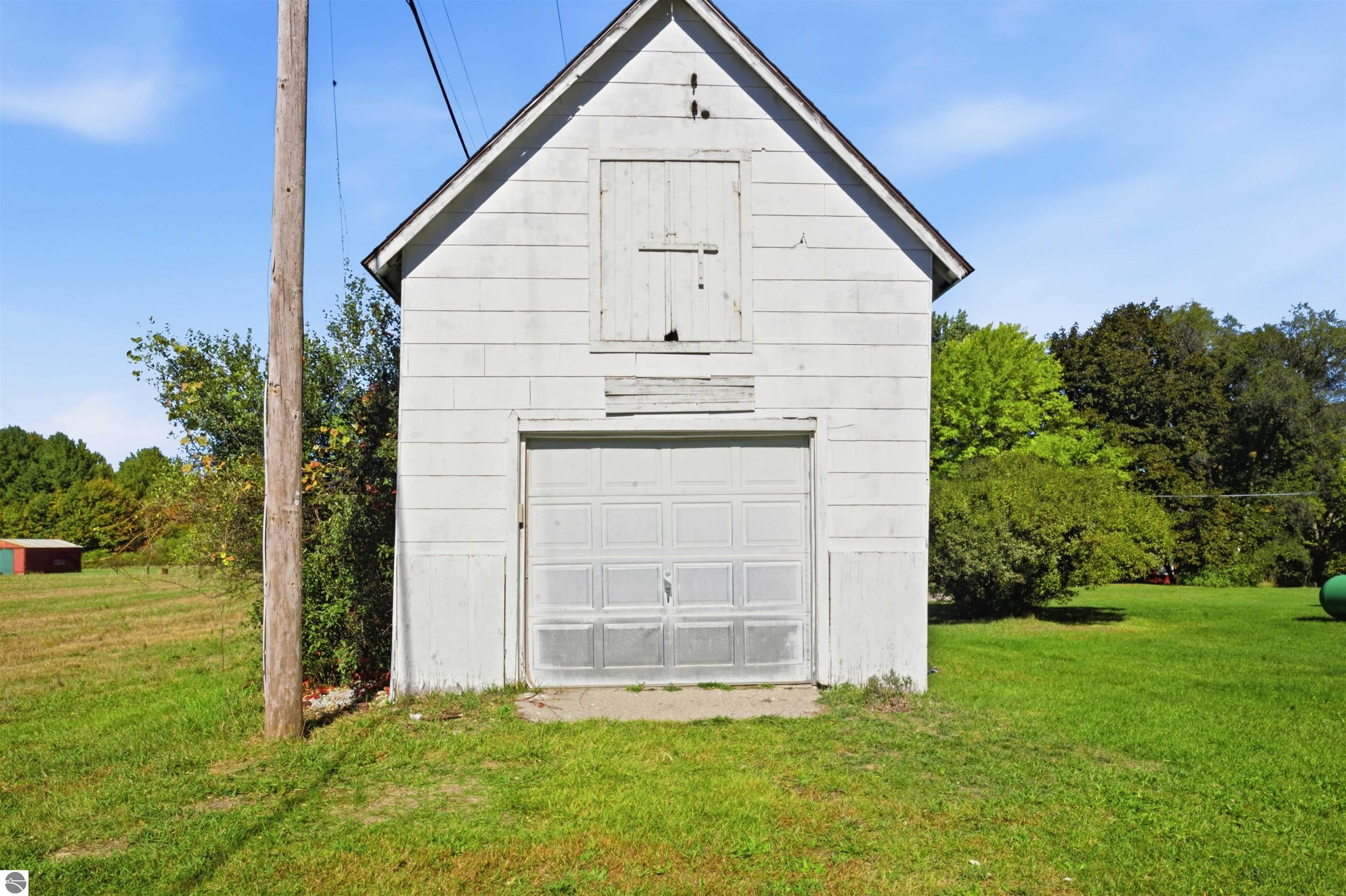 Image 75