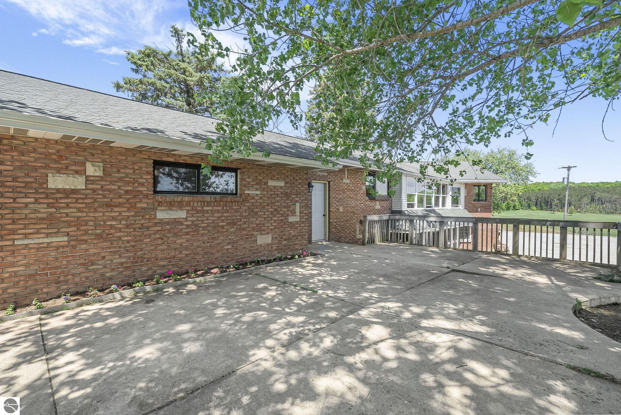 Image 80