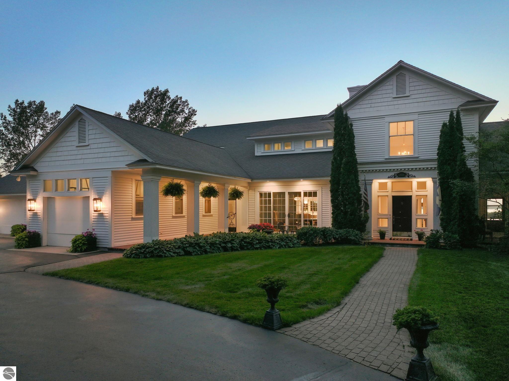 12335 Center Road