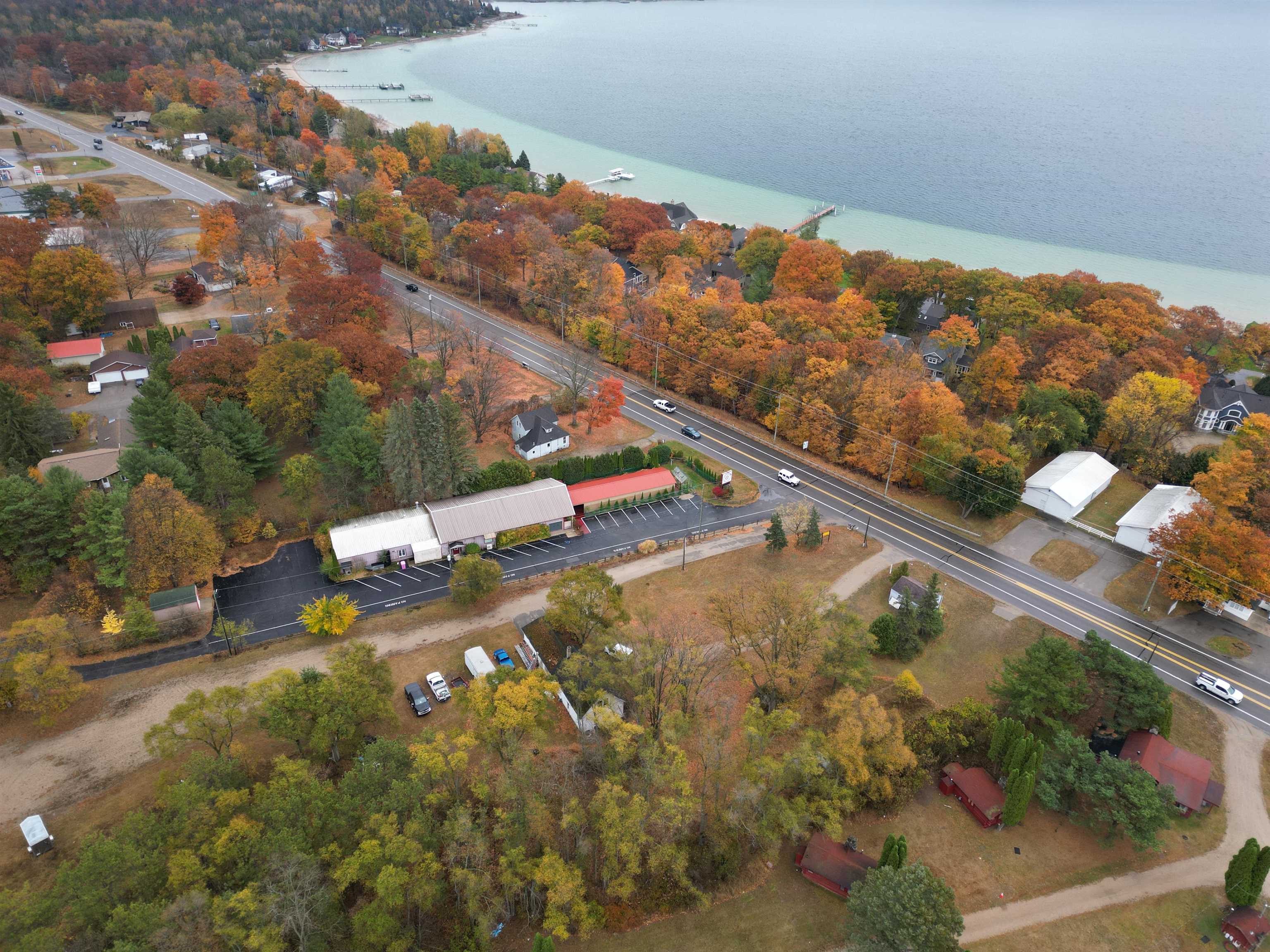 Homes for sale in Charlevoix, MI | 12877 Us-31 N, Charlevoix, MI 49720 | MLS# 78080051930
