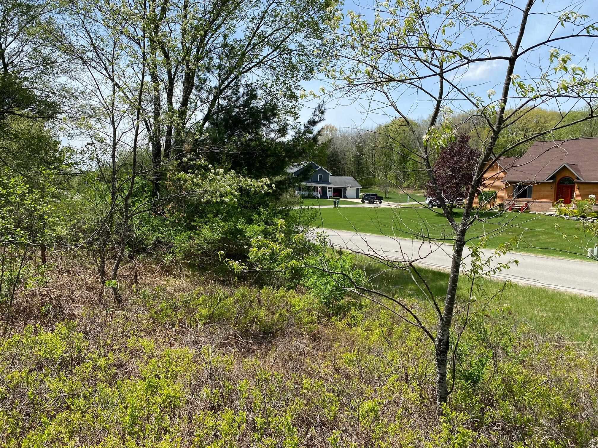 Photo 4 of Land for sale at Crestview Dr, Cadillac, MI 49601 | MLS# 78080056240 | Listing updated on 2026-05-03
