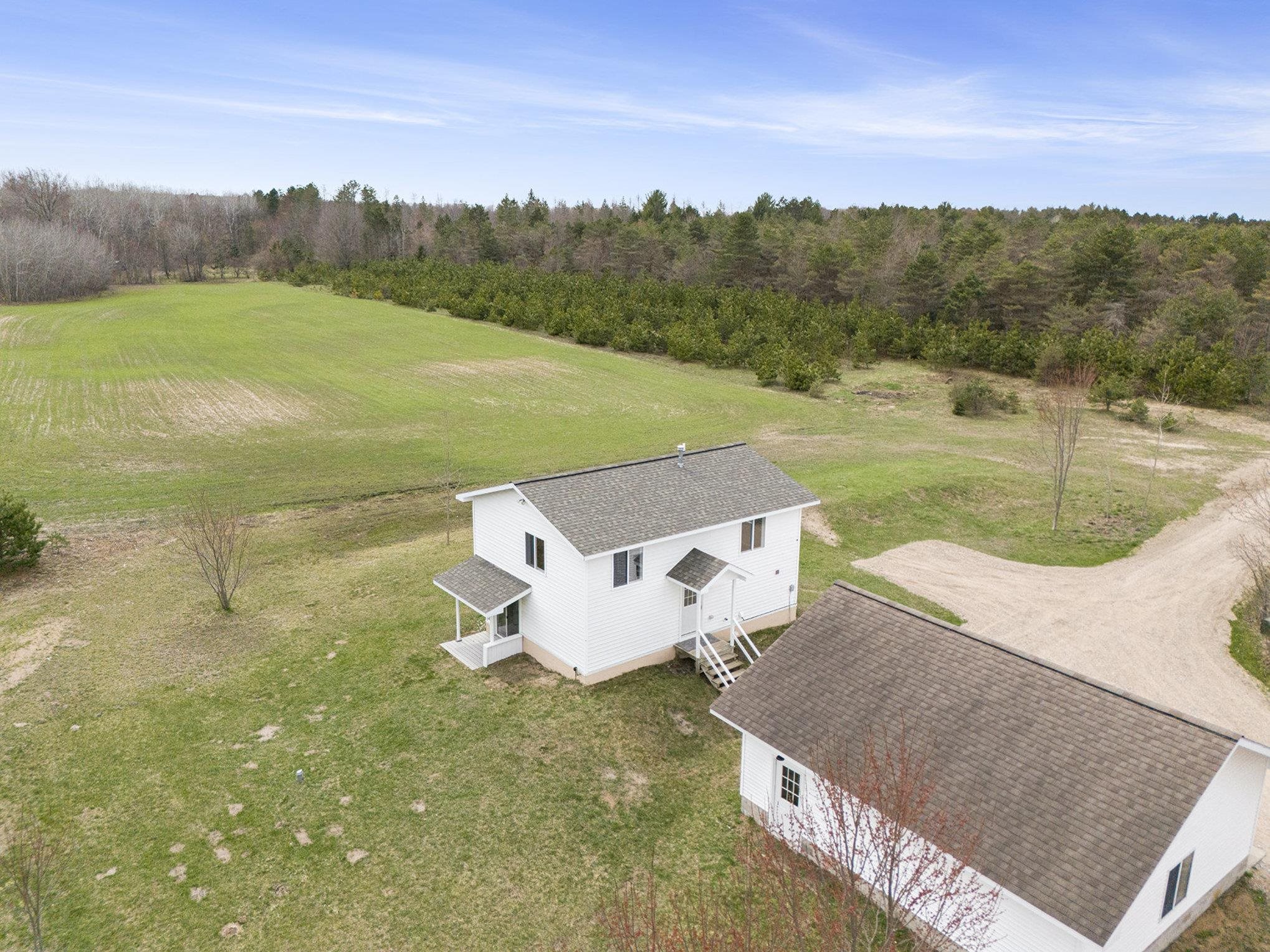 19279 St. Johns Road, Interlochen, MI, 49643