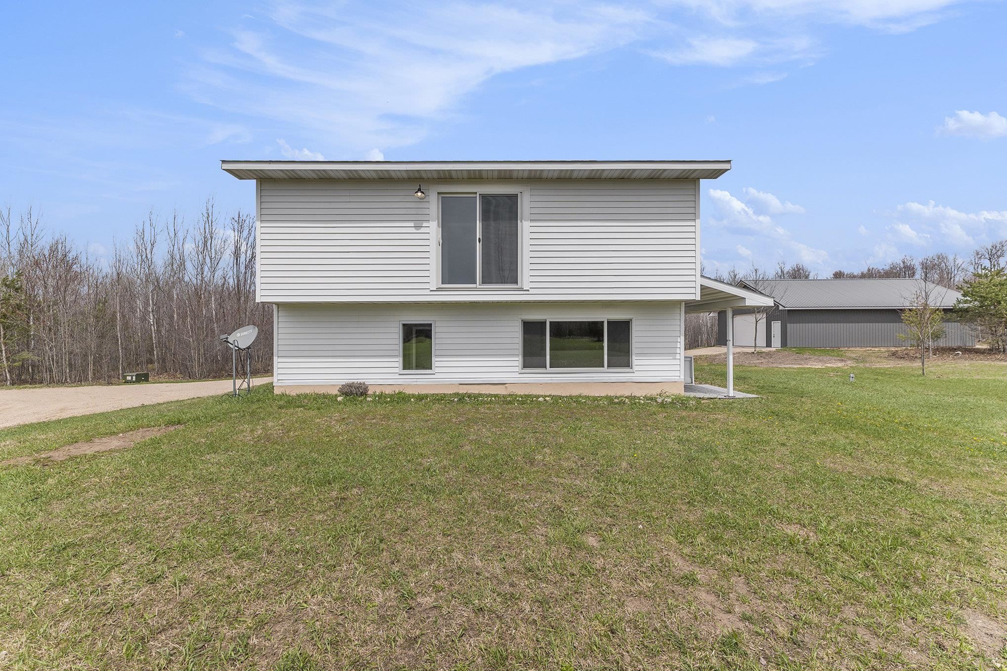 19279 St. Johns Road, Interlochen, MI, 49643