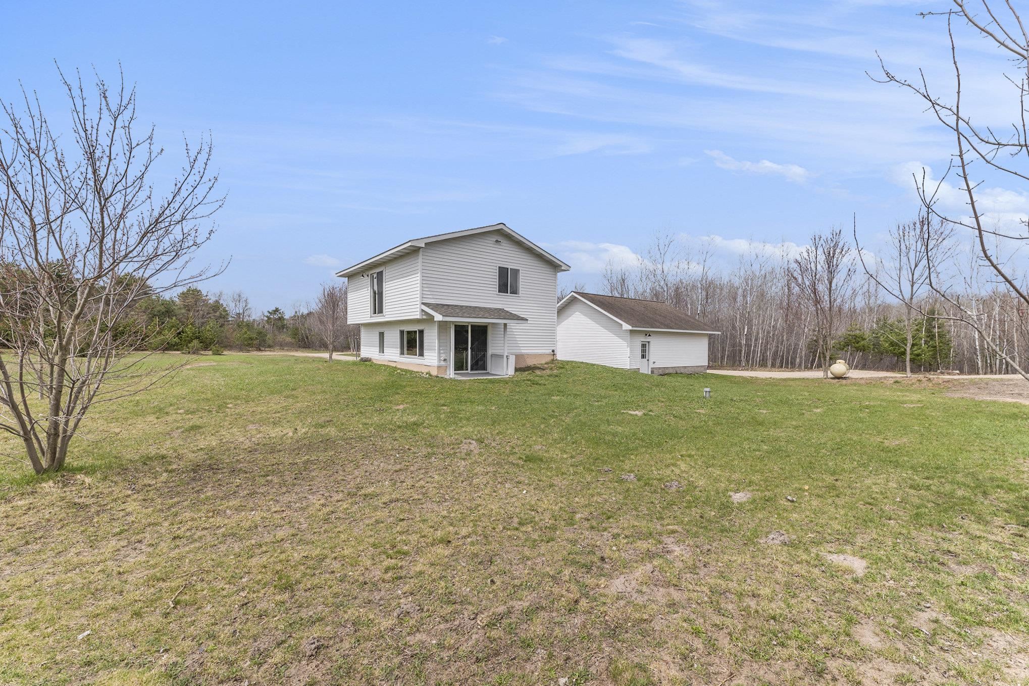 19279 St. Johns Road, Interlochen, MI, 49643