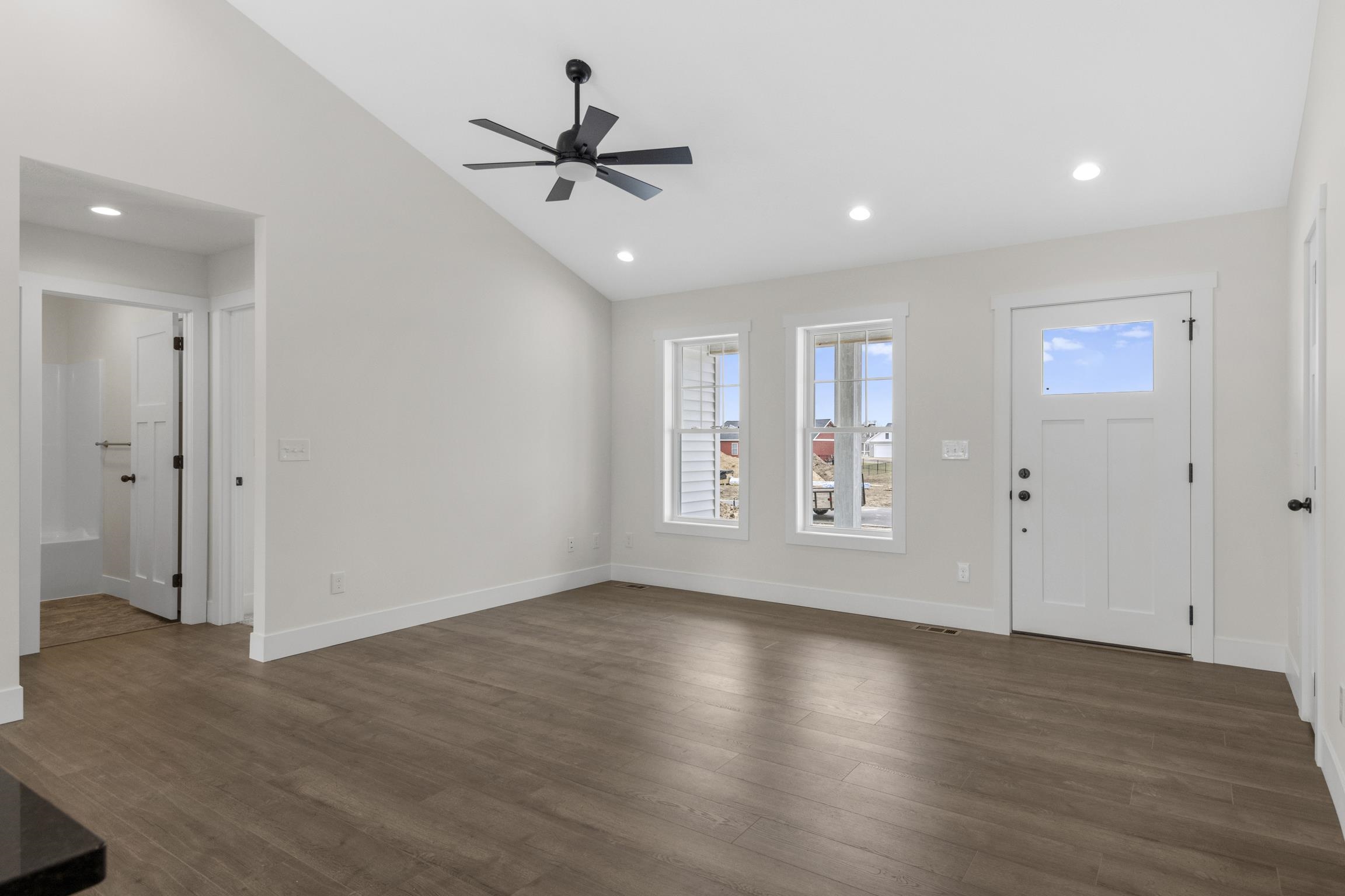 Traverse City, MI, 49685