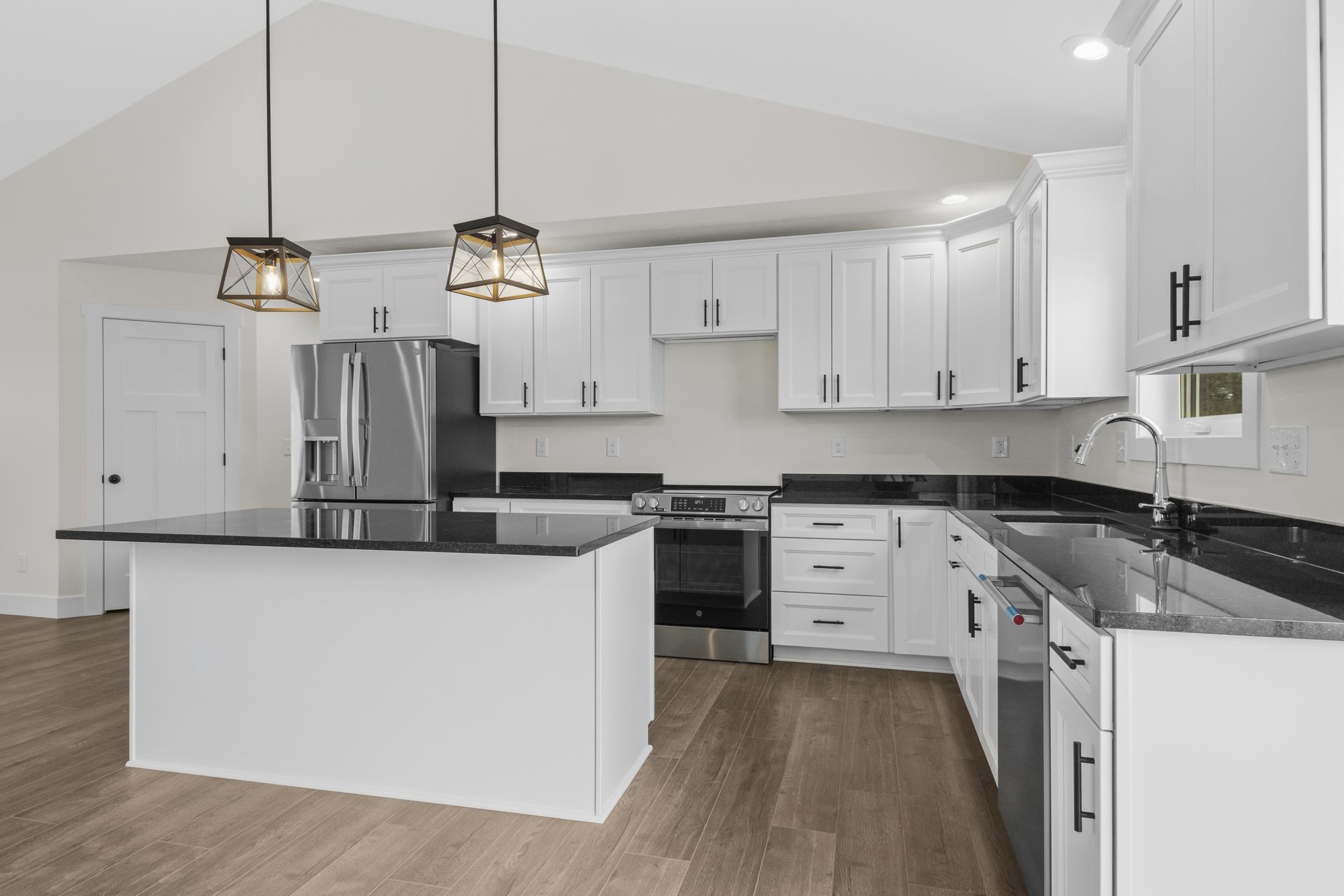 Traverse City, MI, 49685