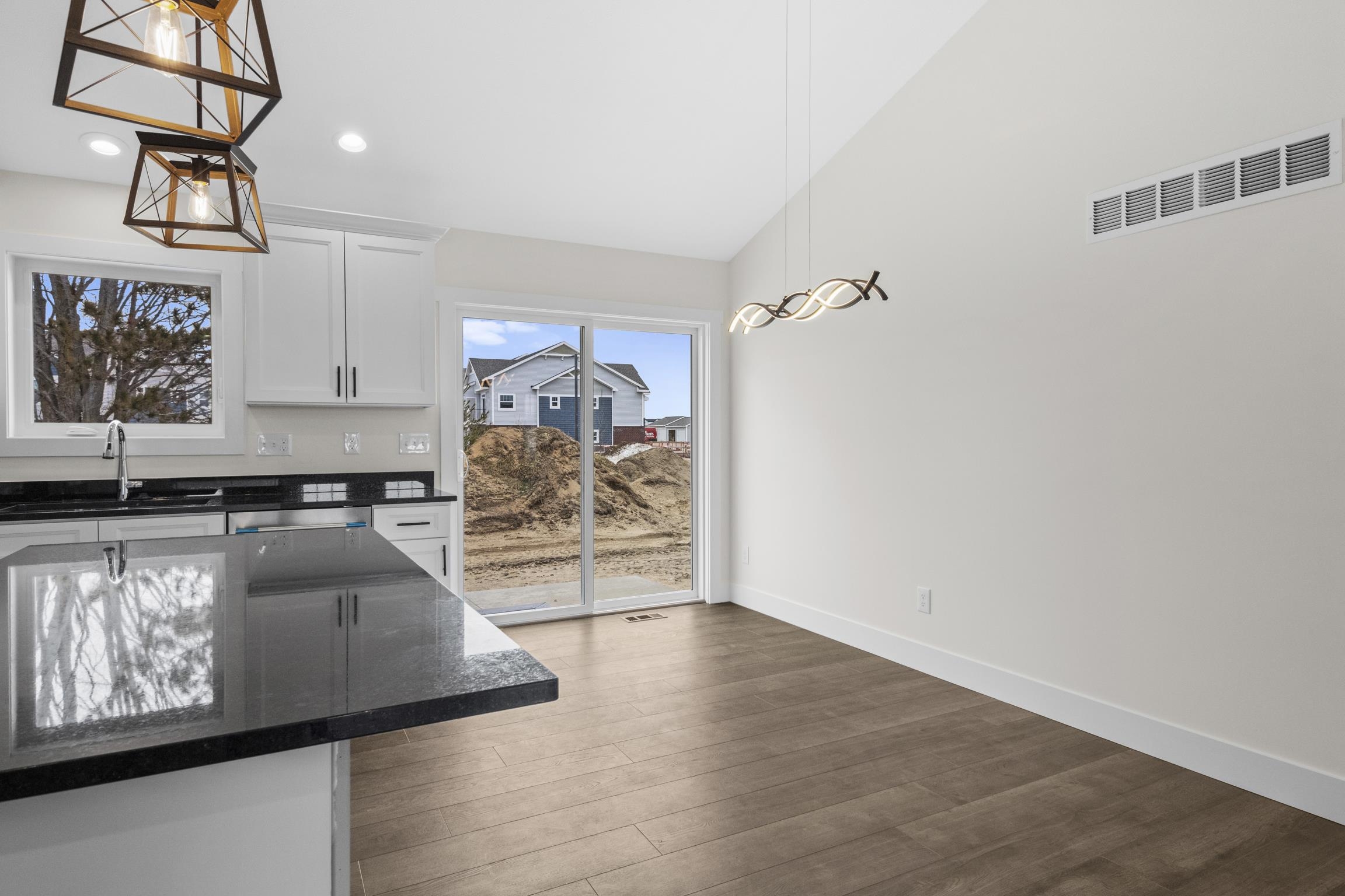 Traverse City, MI, 49685