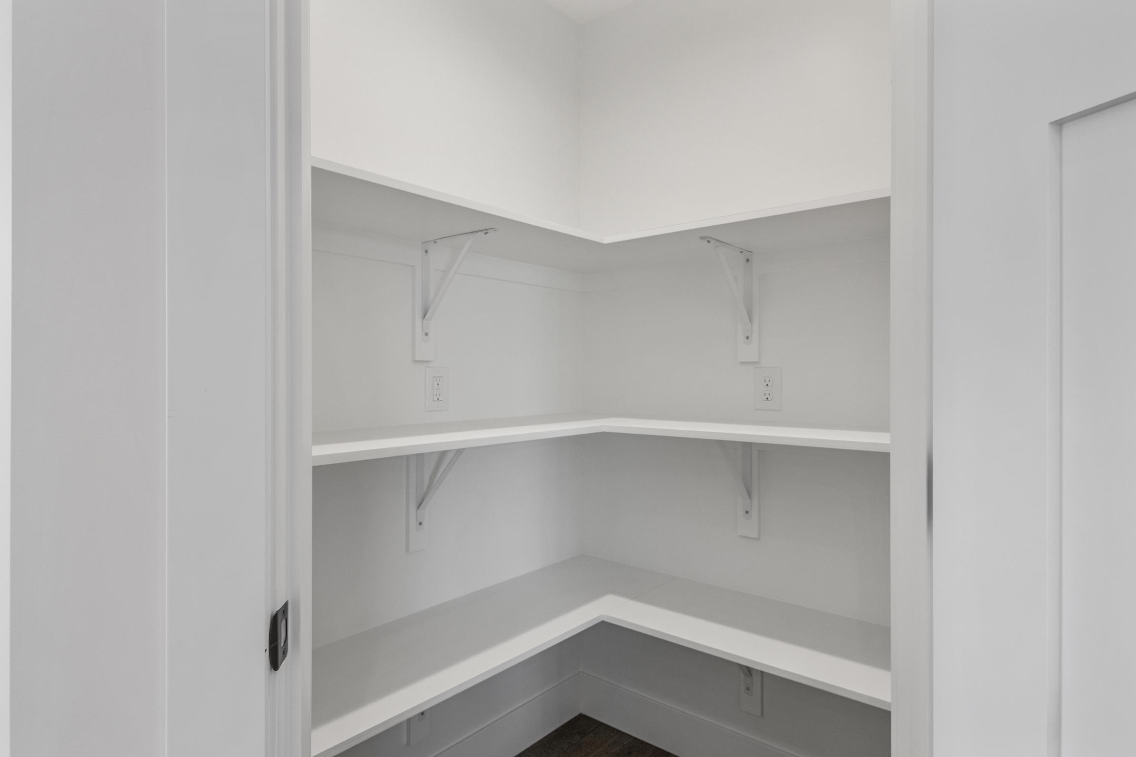 Traverse City, MI, 49685