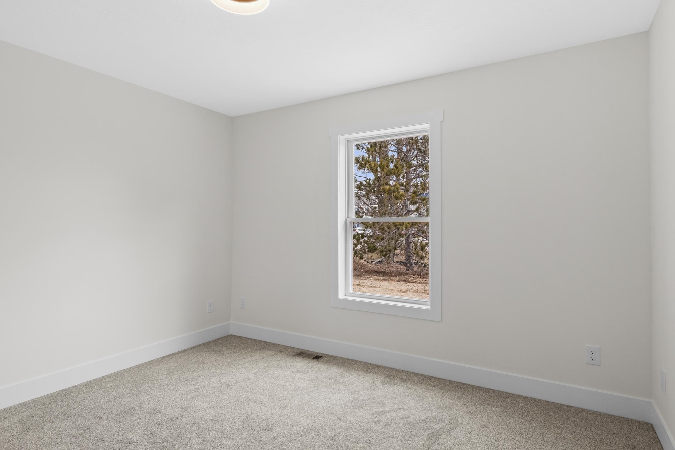 Traverse City, MI, 49685