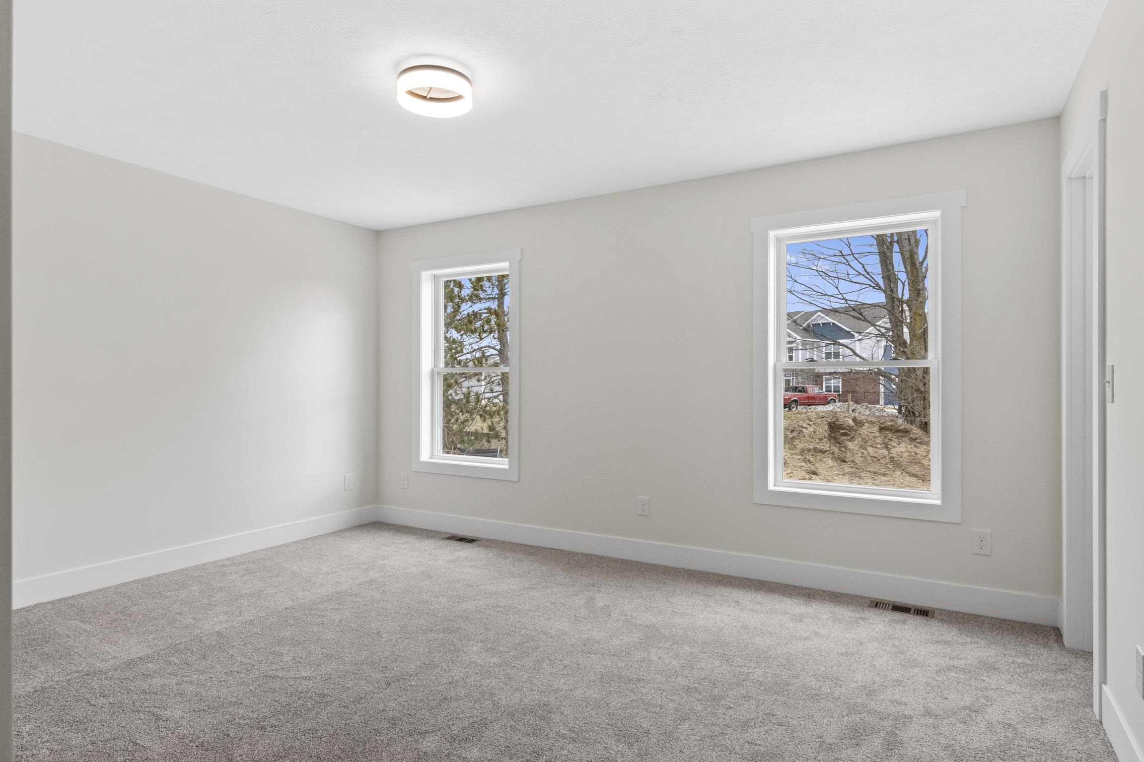 Traverse City, MI, 49685