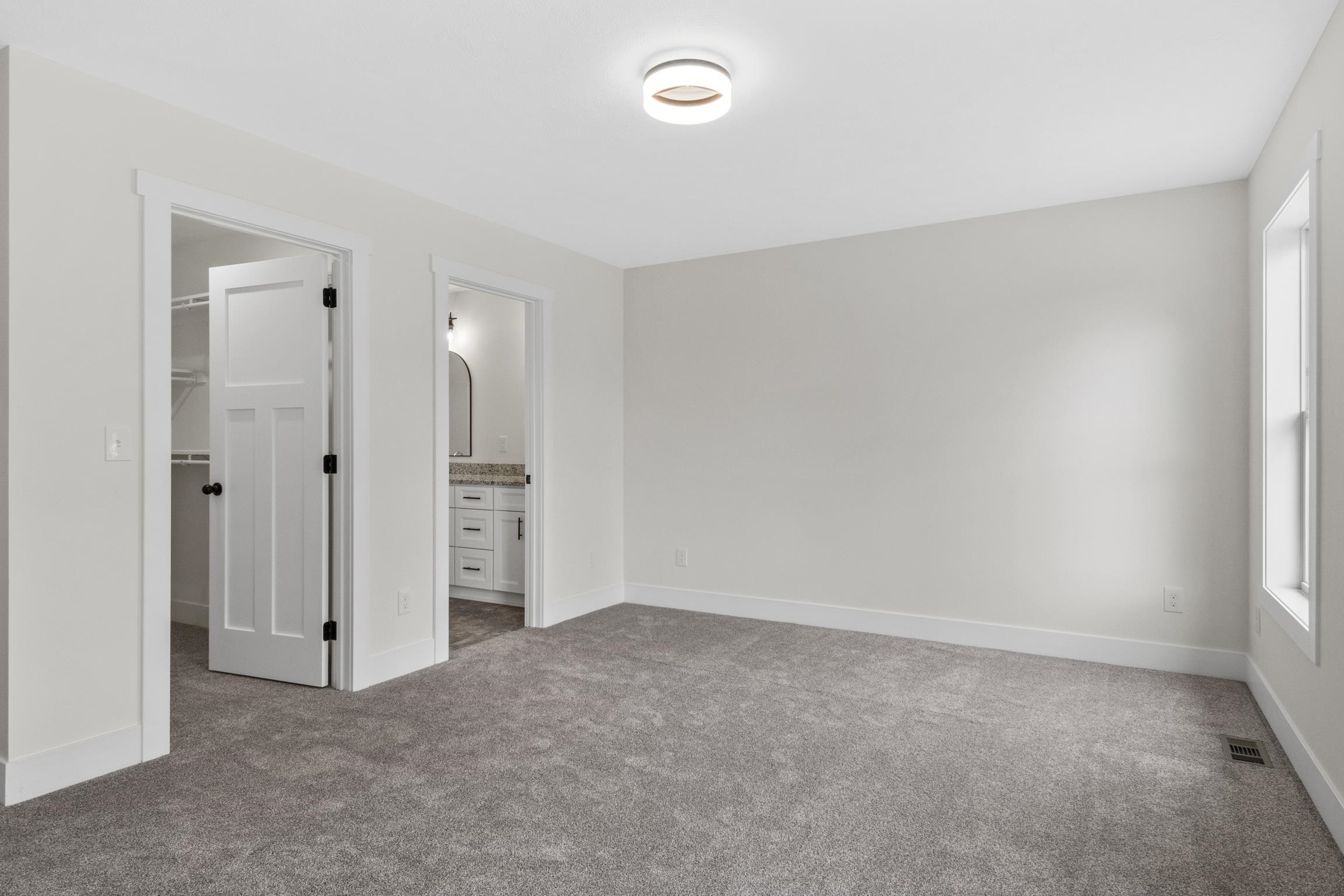 Traverse City, MI, 49685