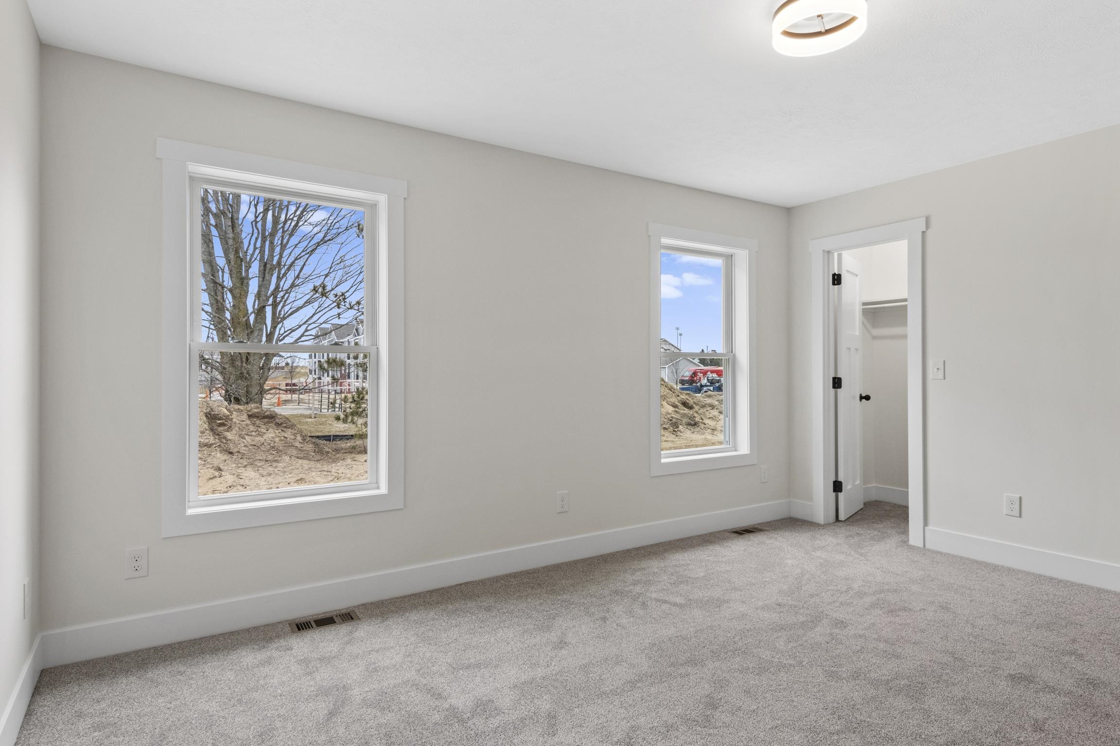 Traverse City, MI, 49685