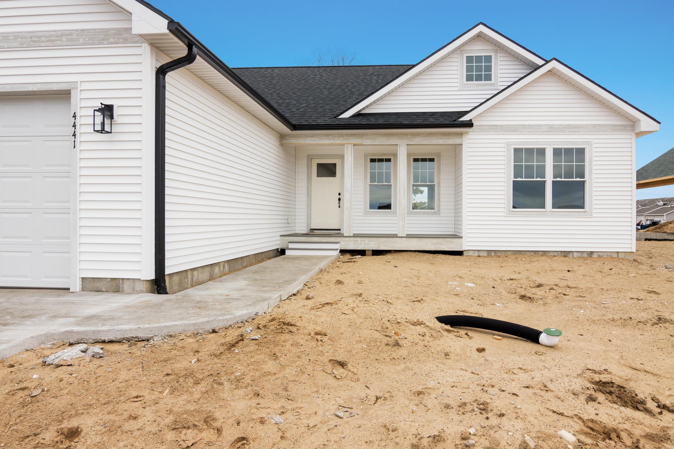 Traverse City, MI, 49685