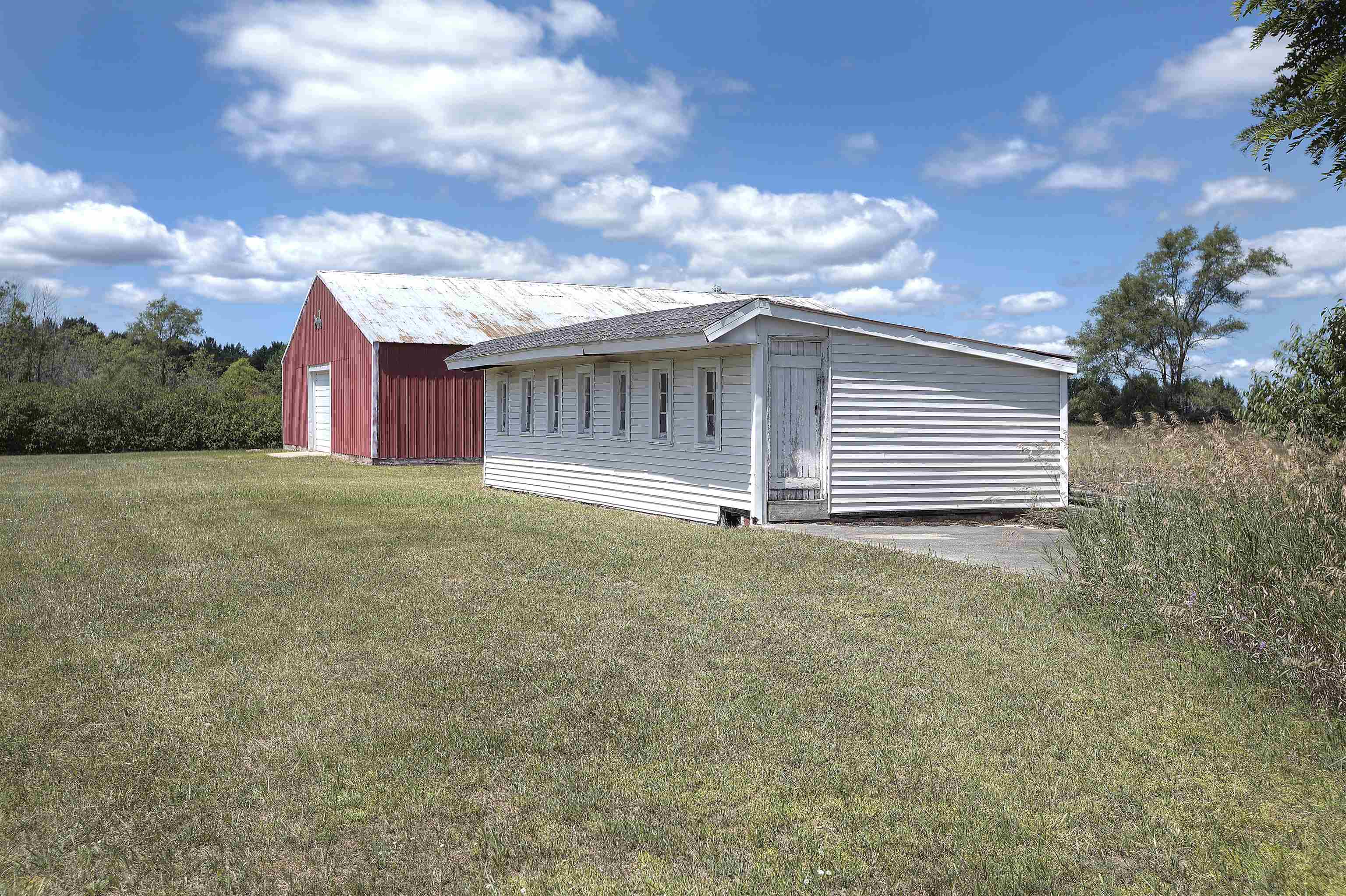 5th image of 20682 Honor Hwy, Interlochen, MI 49643 | MLS# 80059865