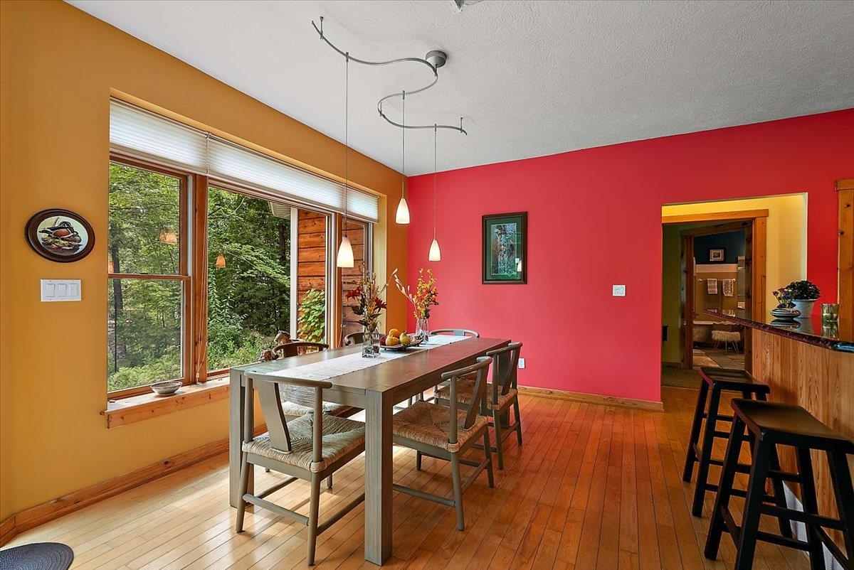 407 N Twin Pines Drive, Lake Leelanau, MI, 49653