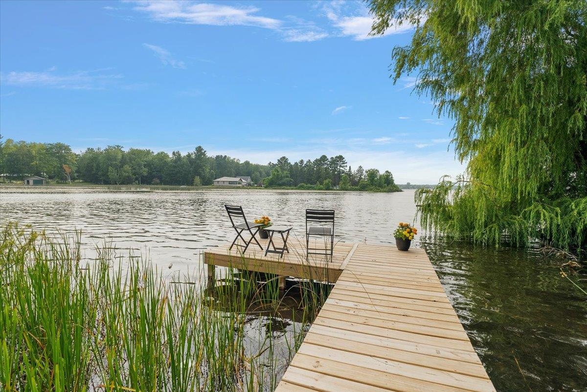 407 N Twin Pines Drive, Lake Leelanau, MI, 49653