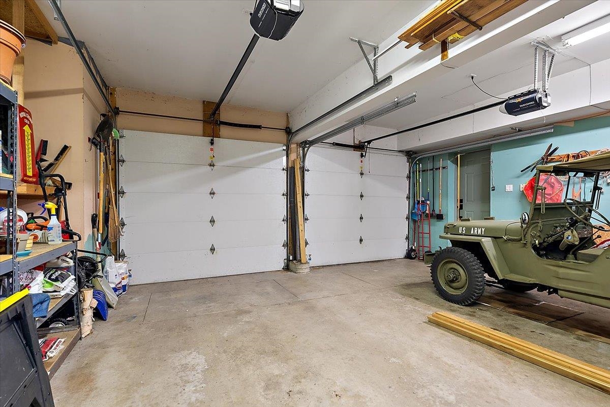 407 N Twin Pines Drive, Lake Leelanau, MI, 49653