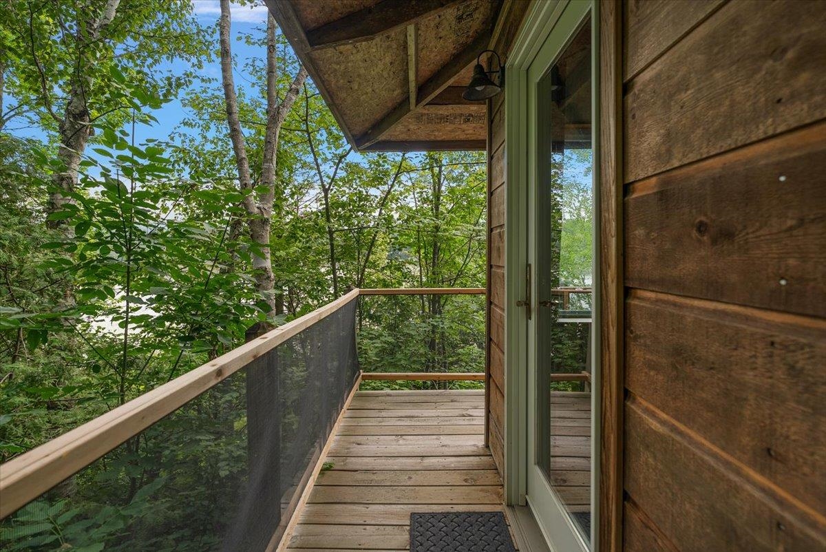 407 N Twin Pines Drive, Lake Leelanau, MI, 49653