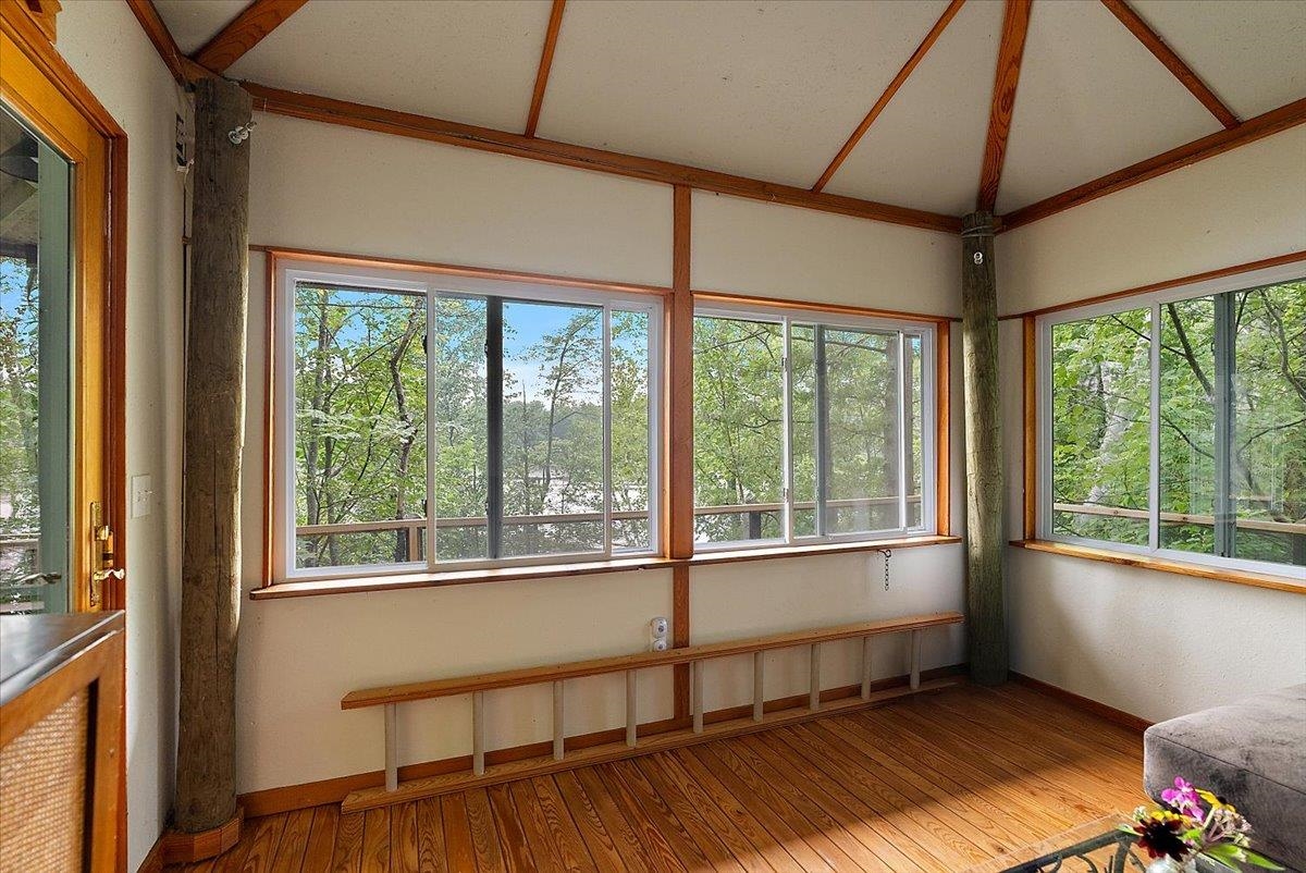 407 N Twin Pines Drive, Lake Leelanau, MI, 49653