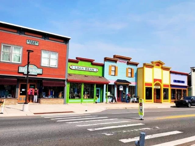 407 N Twin Pines Drive, Lake Leelanau, MI, 49653