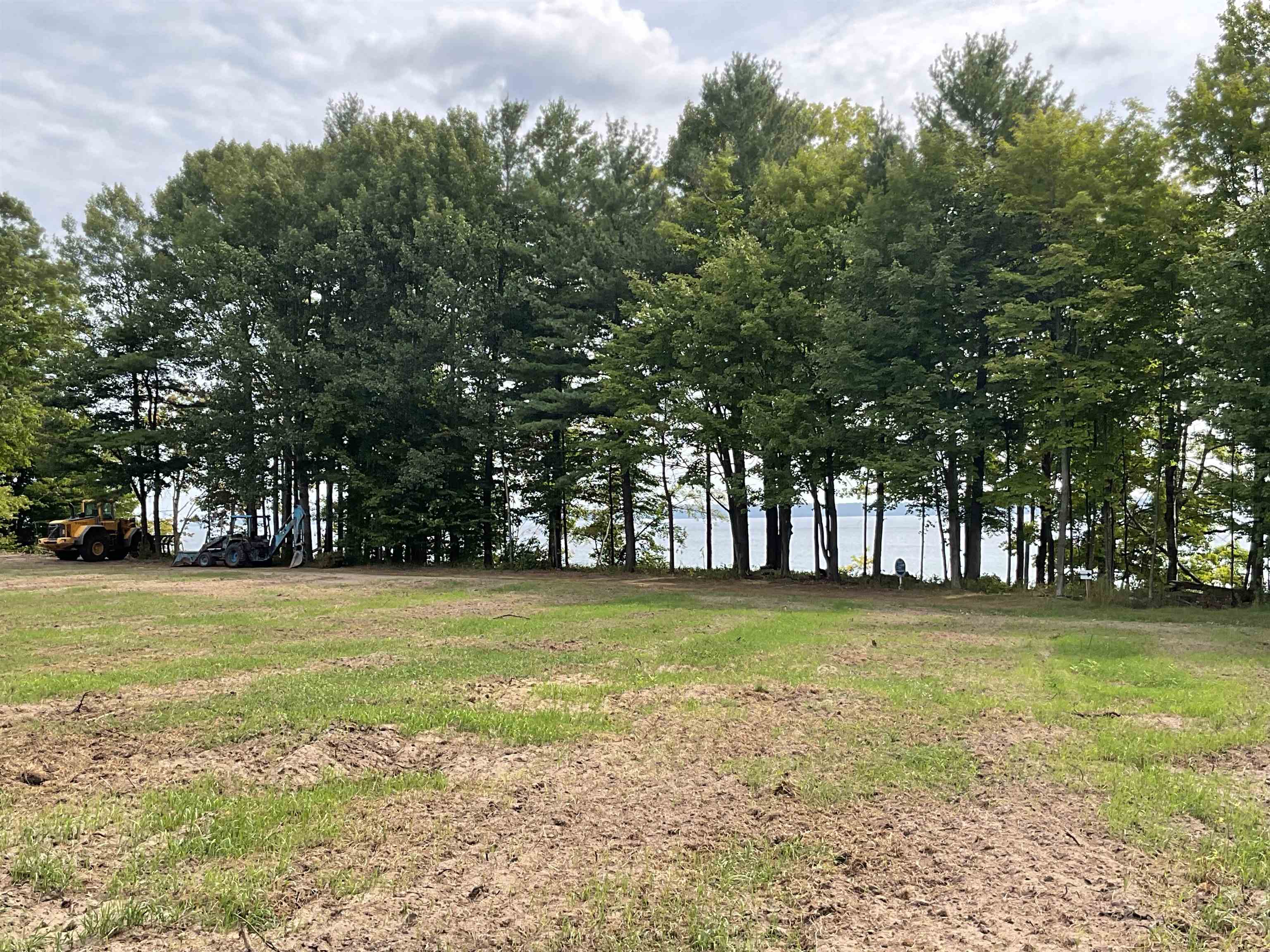 Photo 1 of Sale Pending at S Lee Point Rd, Suttons Bay, MI 49682 | MLS# 78080062087 | Listing updated on 2026-10-01