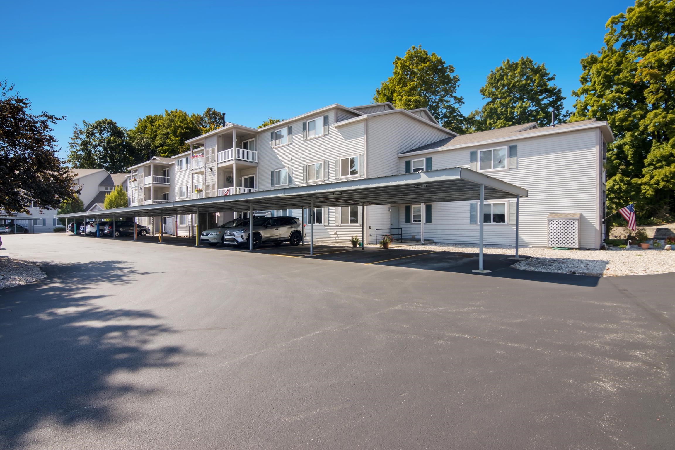 12047 S Elk Run UNIT&nbsp;N207, Traverse City, MI, 49684