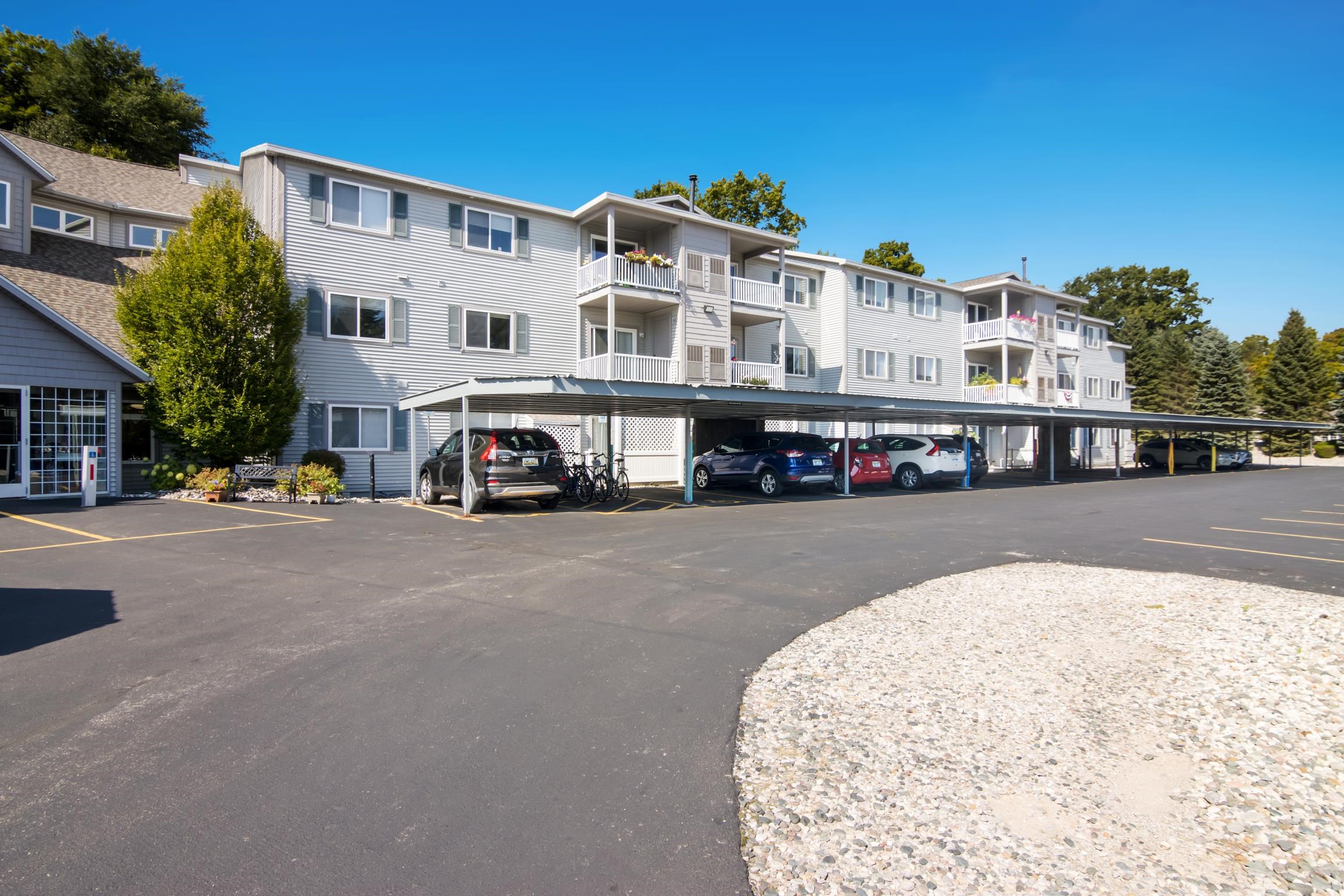 12047 S Elk Run UNIT&nbsp;N207, Traverse City, MI, 49684