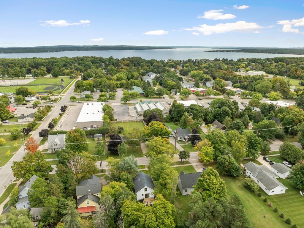 Homes for sale in Charlevoix Township Charlevoix, MI | 1205 State St, Charlevoix Township Charlevoix, MI 49720 | MLS# 78080062214