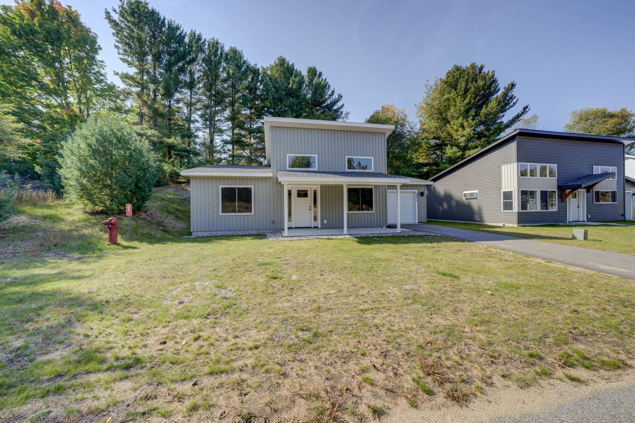 Photo 3 of Single family home for sale at 3896 Falling Leaf Trl, Traverse City, MI 49686 | MLS# 78080062743 | Listing updated on 2026-09-14