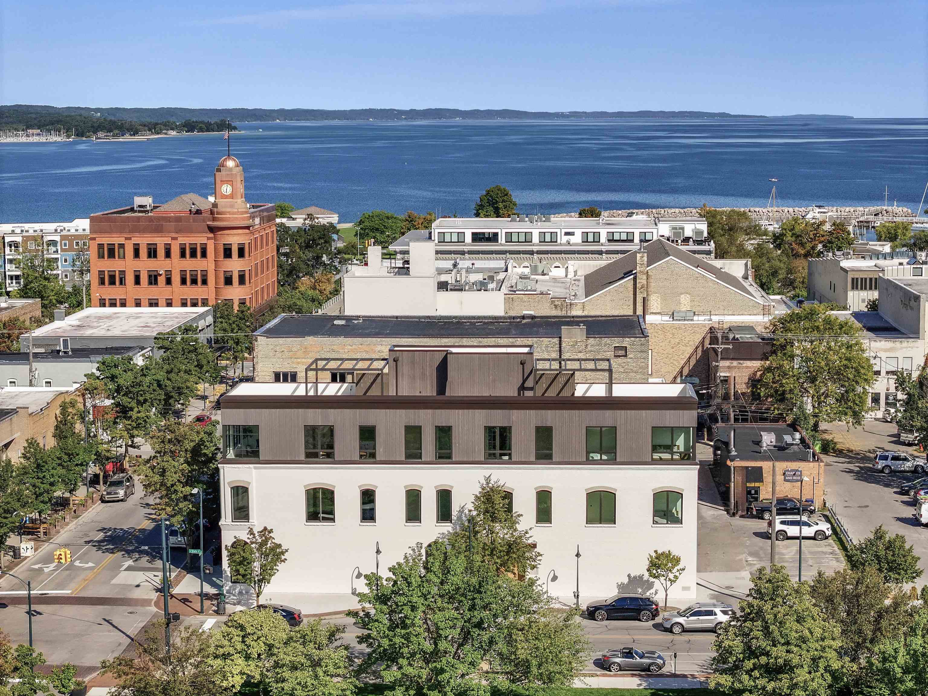 Photo 2 of Condo for sale at 111 E State, Traverse City, MI 49684 | MLS# 78080062855 | Listing updated on 2026-09-15