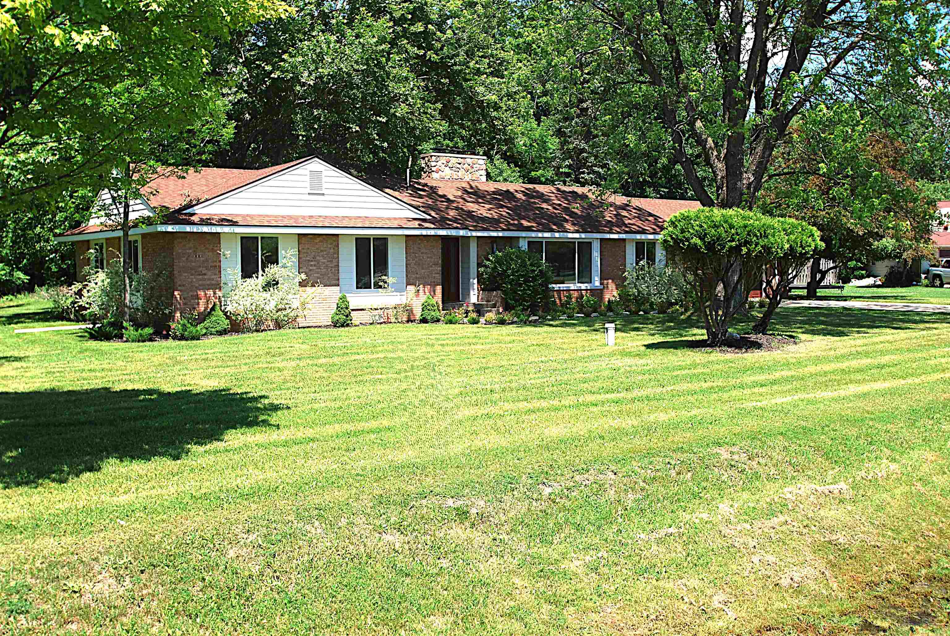 2nd image of 2301 Birchcrest Dr, West Branch, MI 48661 | MLS# 77080063578