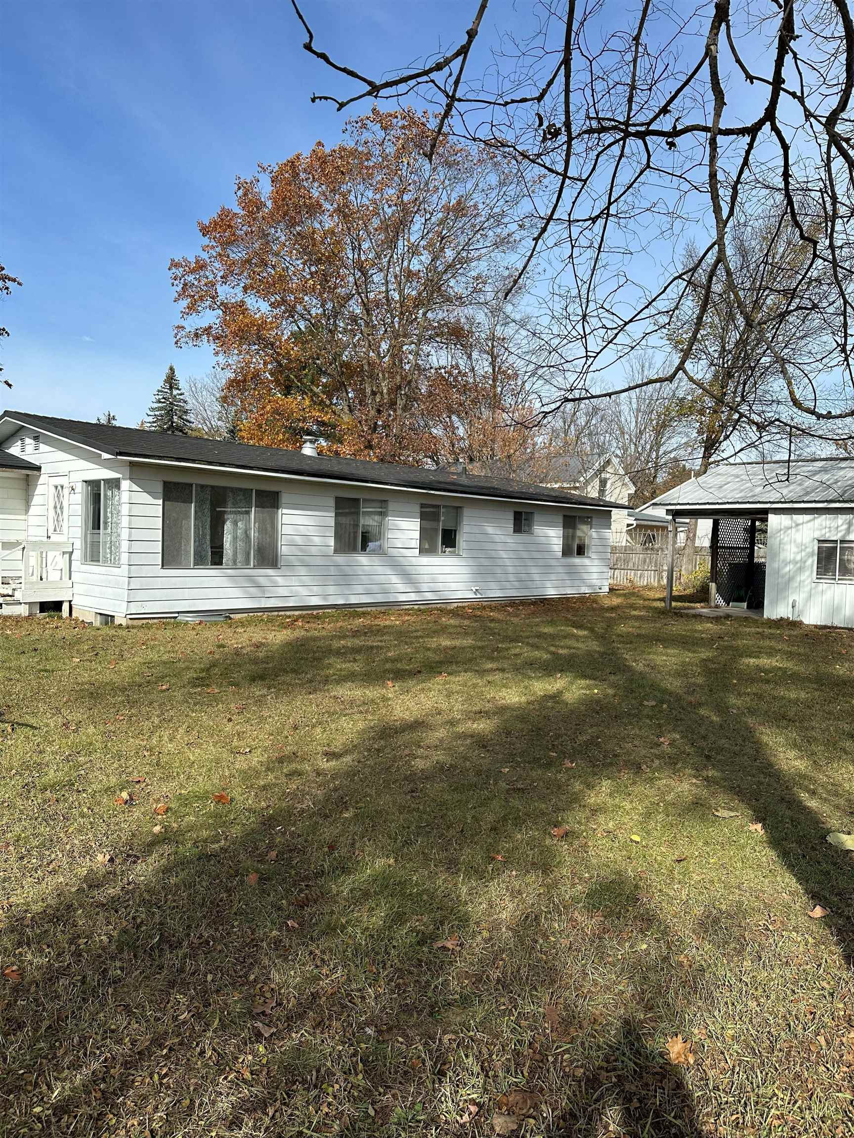 2610 Asbury Avenue, Kalamazoo, MI, 49048-1425