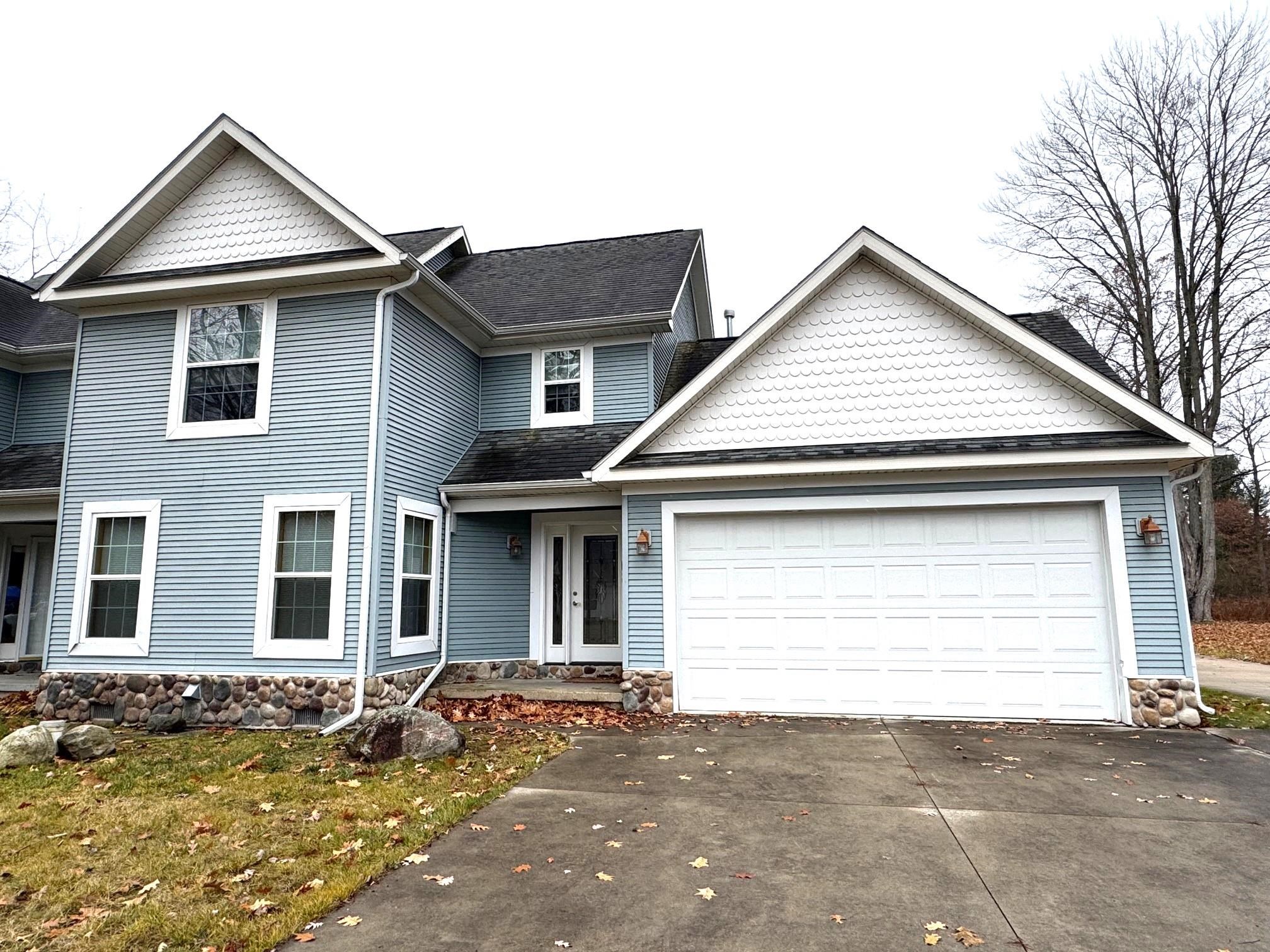 4th image of 103 Ultra Ct, Roscommon, MI 48653 | MLS# 80064008